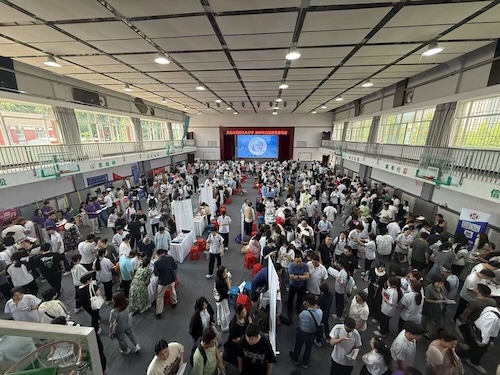 高招咨询会案例展示图